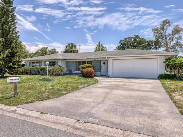 2708 Sunnyside St, Sarasota, FL 34239