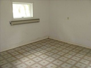 4th image of 2033 W State Road 63