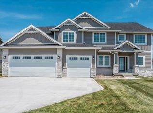 775 Daybreak Dr, Waukee, IA 50263