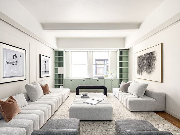 5th image of 30 E 71st St #5A