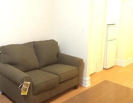 5th image of 249 E 52nd St APT 4d