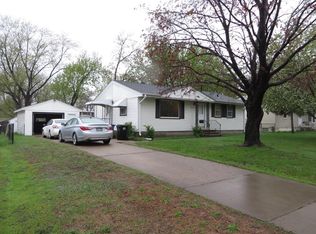 5932 5th St NE, Fridley, MN 55432