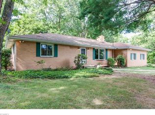 2937 Vesper Dr, Akron, OH