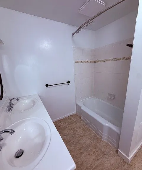 634 Maple Ln — Photo 10