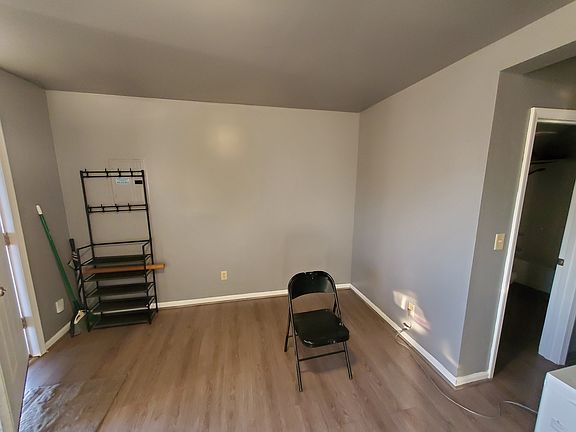 5th image of 9431 Page Ave APT B