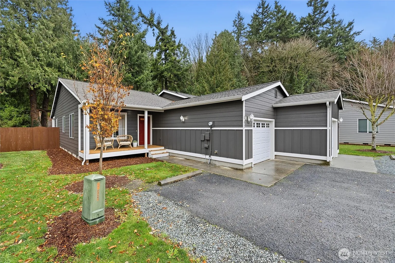 447 Oak Hill Lane photo 1