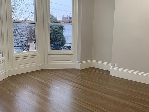 4th image of 126 Shotwell St