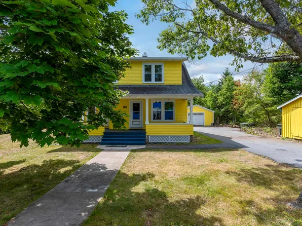 63 Croft Rd, Chester Basin, NS B0J 1K0