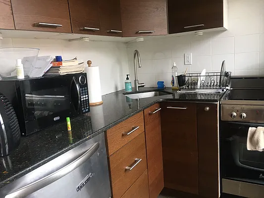 Rented by Realty Collective | media 4