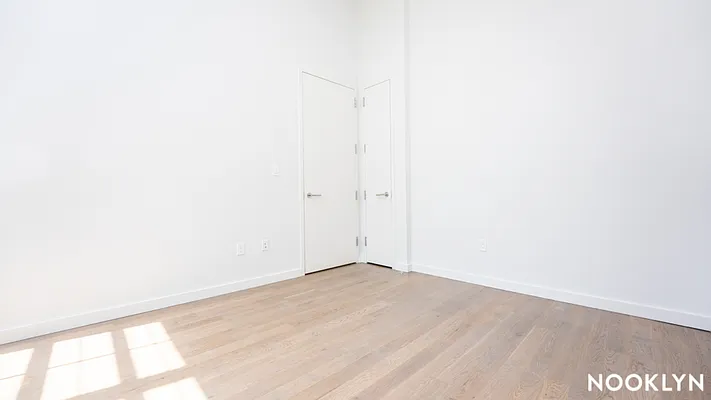 Rented by Nooklyn NYC LLC | media 12