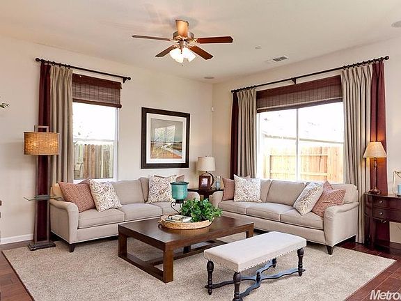 3rd image of 1512 Cloverfield Ct
