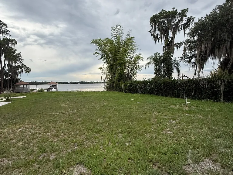 7423 Sparta Rd — Photo 29