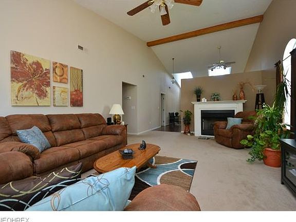 3rd image of 8685 Kingfisher Ln