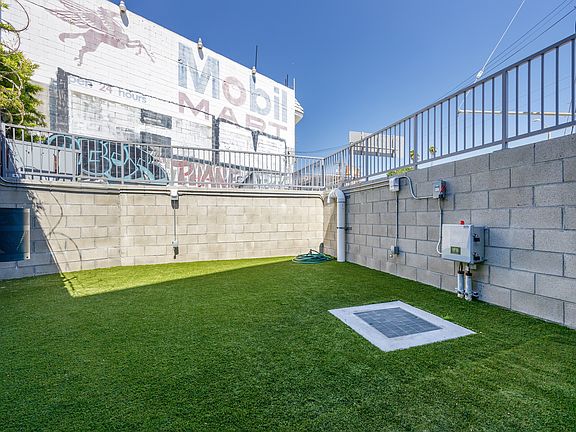 4th image of 505 Silver Lake Blvd #211