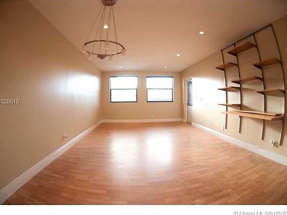 4th image of 8180 Geneva Ct APT 321