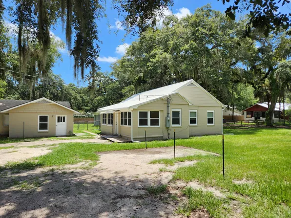 2924 Hampton St, Palatka, FL 32177
