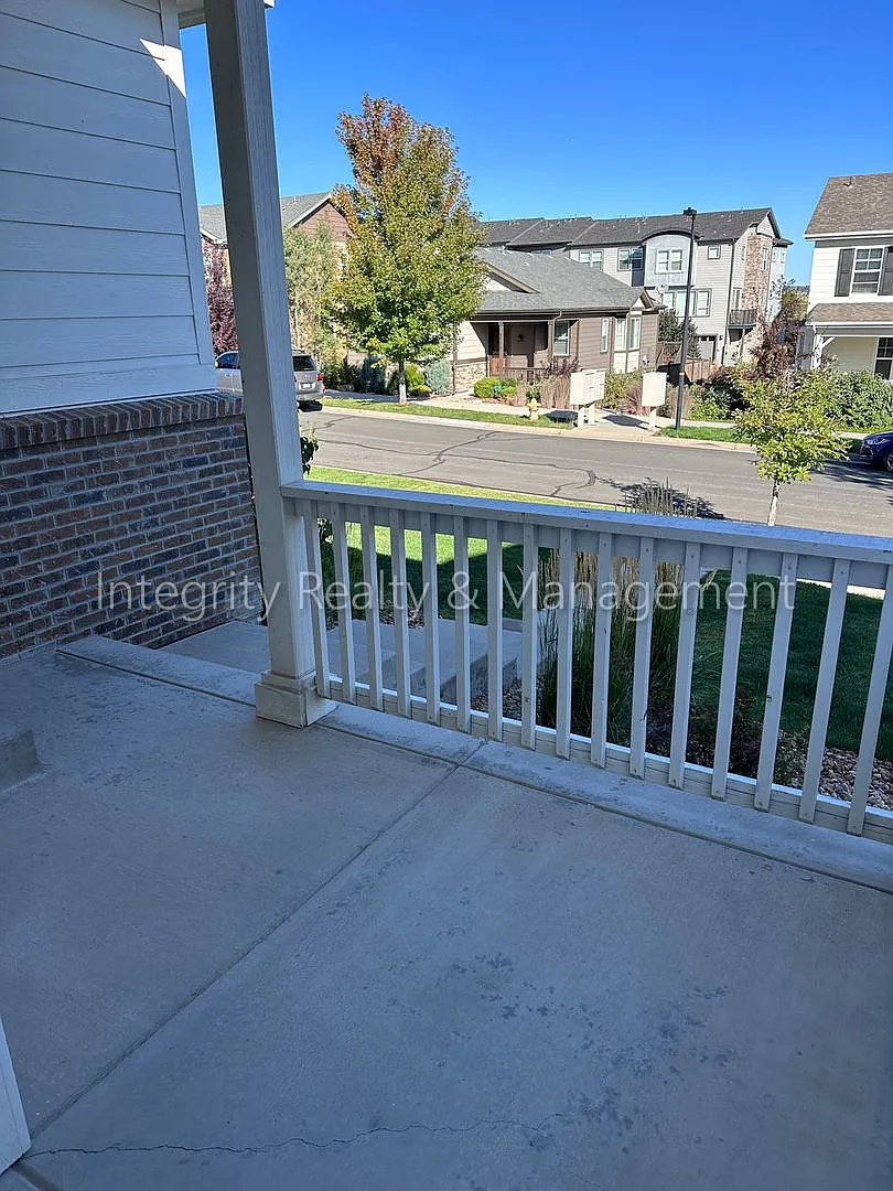 3 Bed/2 Bath, 1,368 Sqft - 3762 Cadence Dr Castle Rock, CO 80109 — Photo 3