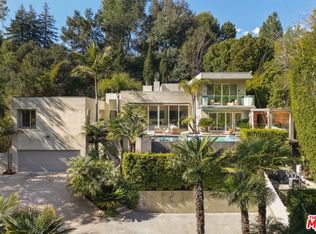 2731 Hutton Dr, Beverly Hills, CA 90210