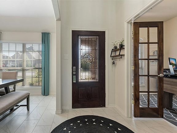 5th image of 1401 Palasades Ct