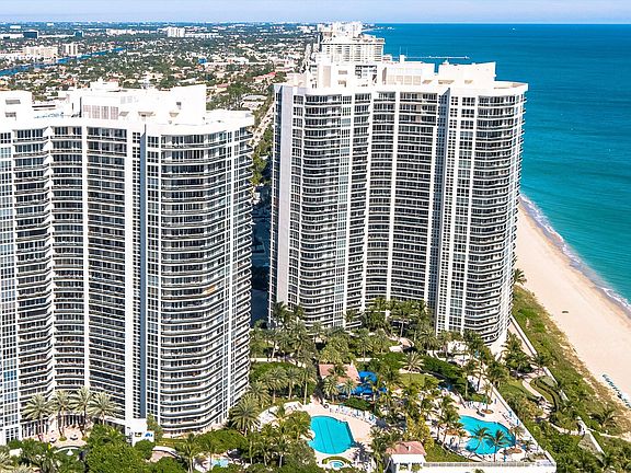 3rd image of 3200 N Ocean Boulevard #501