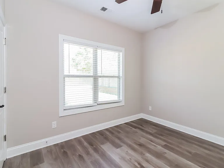 480 Saddle Chase Dr — Photo 13