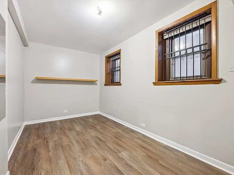 1128 W Diversey Pkwy #1G — Photo 14