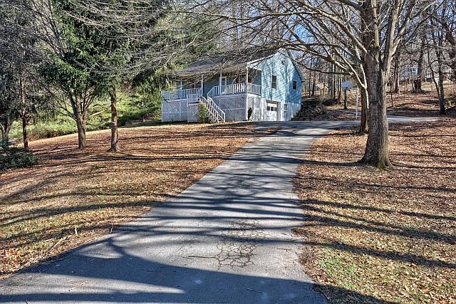 1st image of 1550 Eastlake Dr