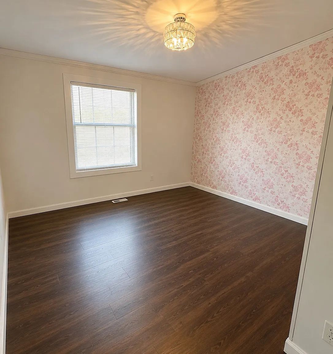 3 bed, 1700 sqft, $2,500 — Photo 3