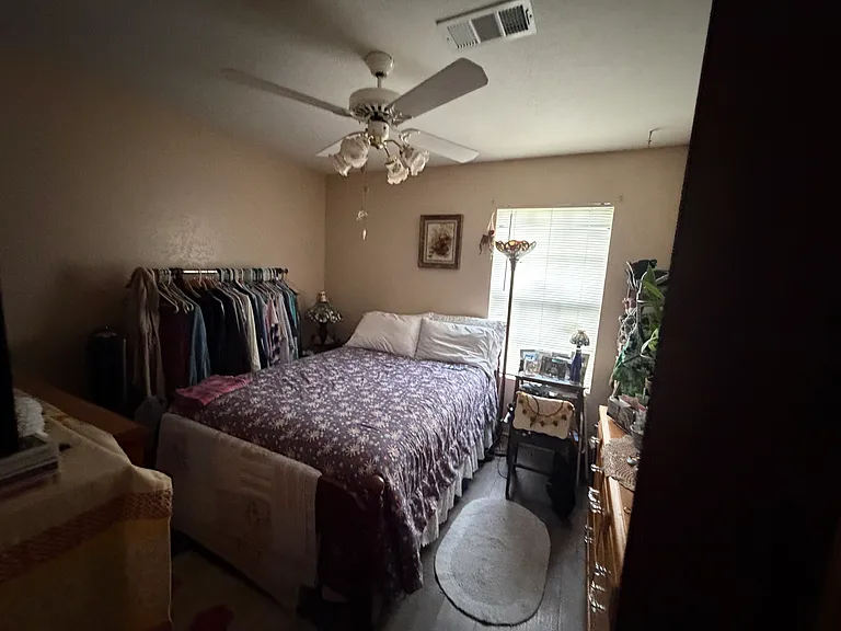 805 Windmere Cir — Photo 2