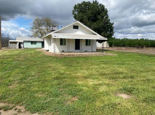 1594 S 7th Ave, Kingsburg, CA 93631