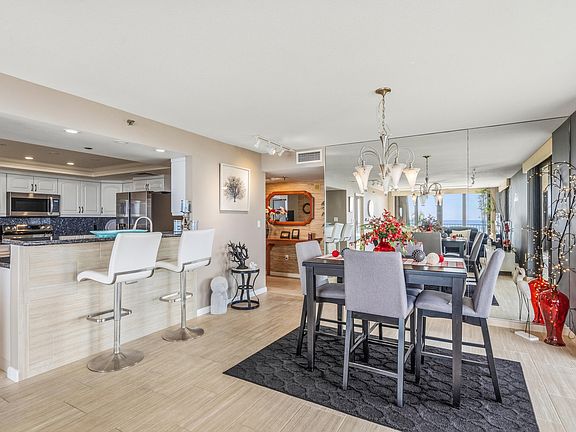 4th image of 5047 N HIGHWAY A1A #503
