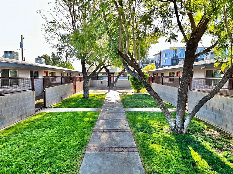 4207 N 27th St #2 — Photo 40