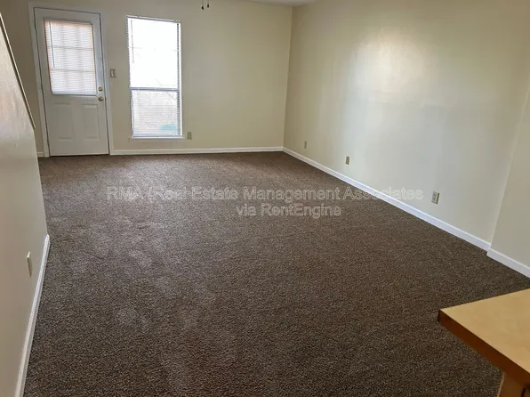 108 Westwind Ct, Griffin, GA 30224