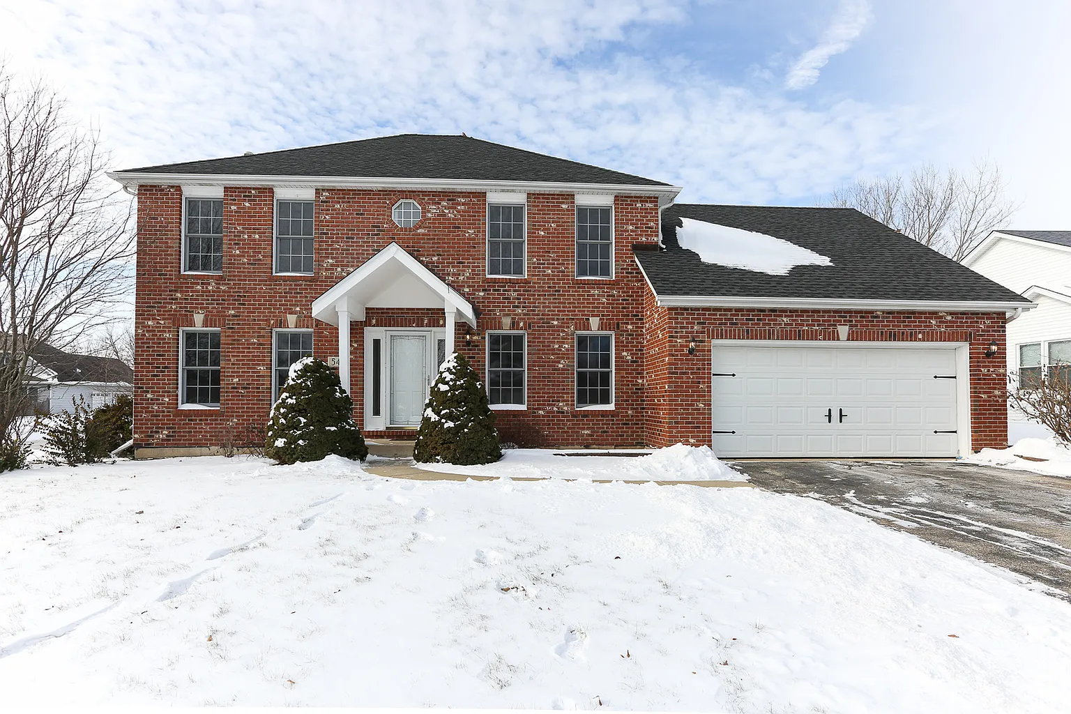547 Danbury Dr photo 1