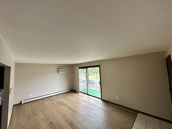 3rd image of 10432 Mason Ave APT 2N