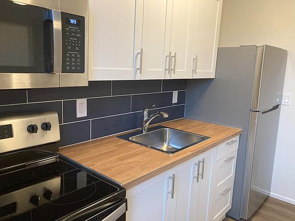 3rd image of 6328 Vine St Floor 3