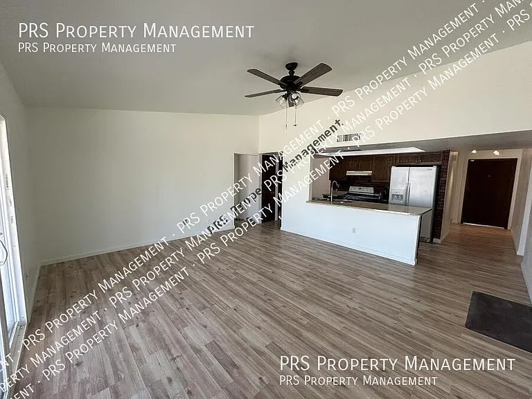 2608 N Jay St — Photo 14