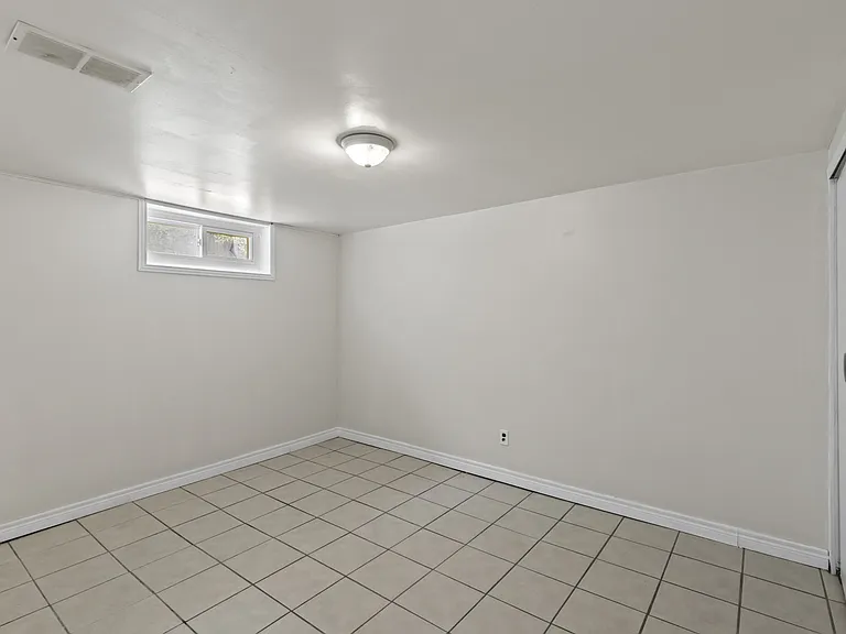 477 Rippleton Rd — Photo 25