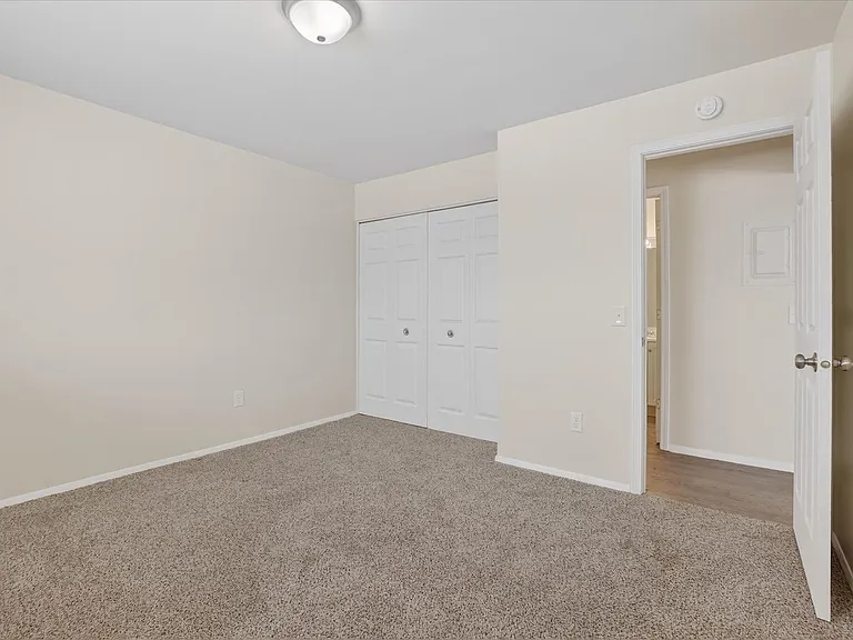 12513 Church St — Photo 33