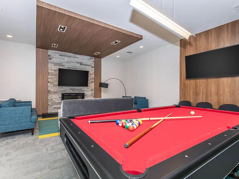 Club Pacifica Apartment Homes — Photo 11