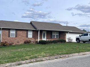 119 Emory Ln, Tazewell, TN 37879