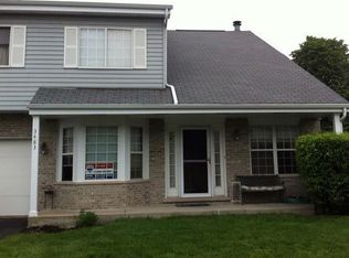 3483 Willowview Ct, Aurora, IL 60504