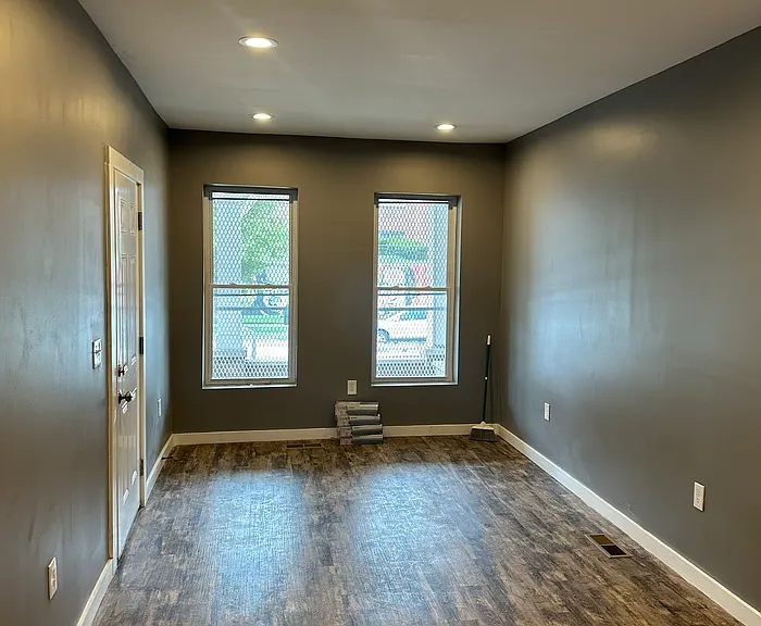 2407 W North Ave #1 — Photo 8