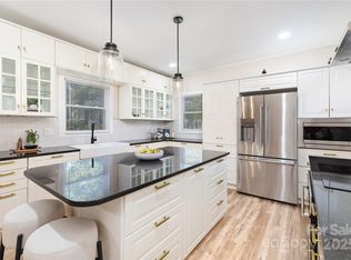 622 Oak St, Mooresville, NC 28115
