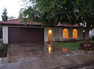 5520 W Stuart Ave, Fresno, CA 93722