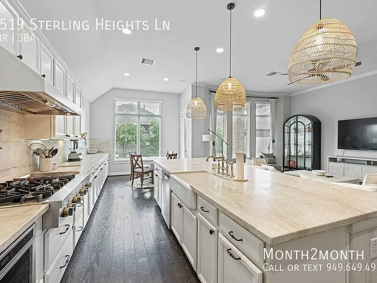 4519 Sterling Heights Ln — Photo 6