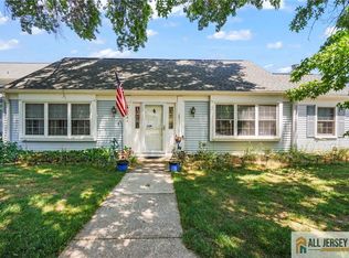 394 Newport Way, Monroe Township, NJ 08831