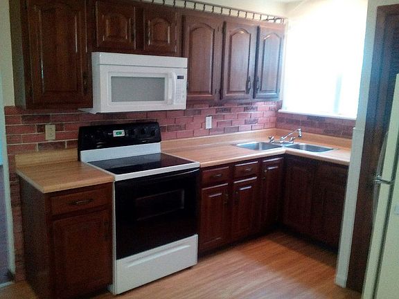 2nd image of 8510 Kathleen Ave