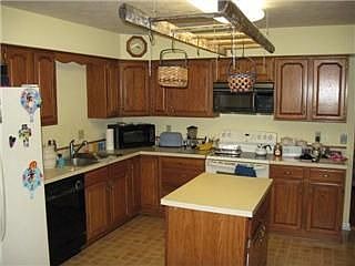 Very large kitchen