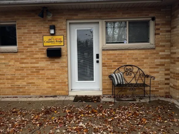 209 William St, Pulaski, WI